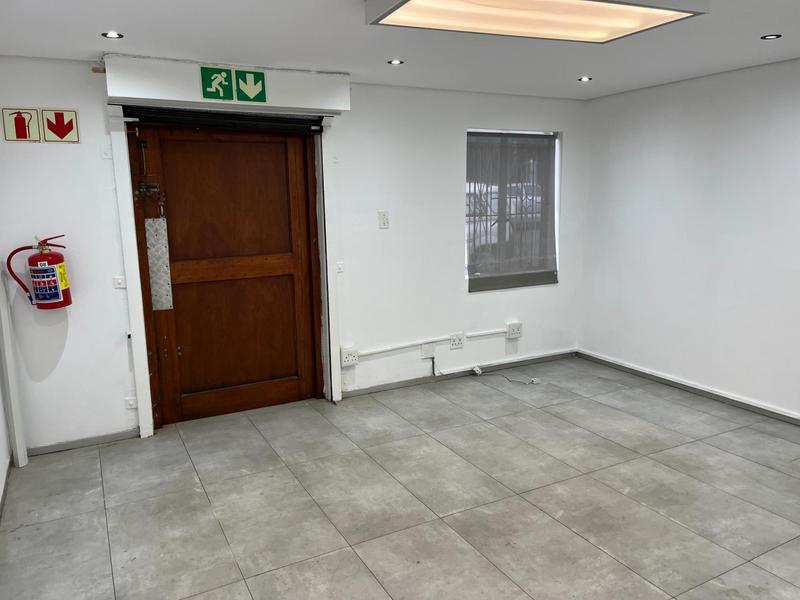 To Let Commercial Property for Rent in Woodstock Western Cape